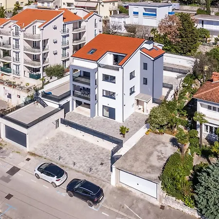 Vanessa - Luxurious Vacation Oasis * Crikvenica